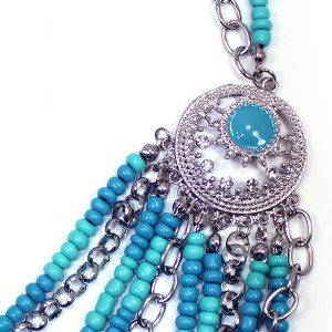 N_TurquoiseBlueBeads03(1)