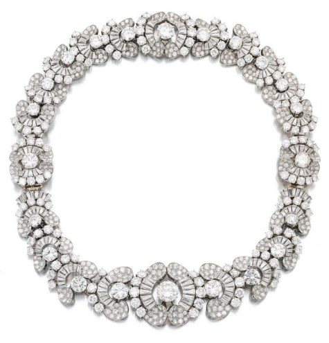 Lot-663-MAGNIFICENT-DIAMOND-NECKLACE-BRACELET-COMBINATION-BULGARI-1954