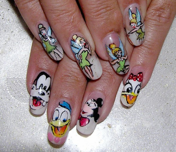 disney-nail-art